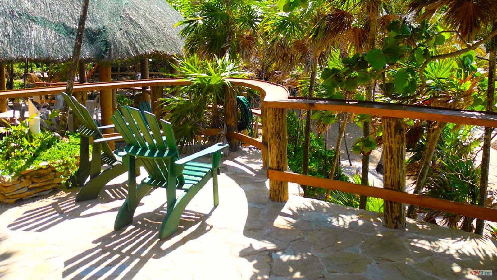 Black Iguana Beach Bar